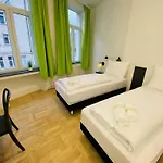 Bestprice Hauptbahnhof Hotel Aquisgrana