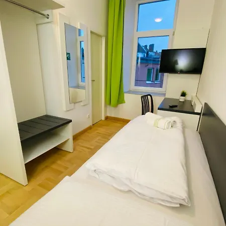 Bestprice Hauptbahnhof 2*