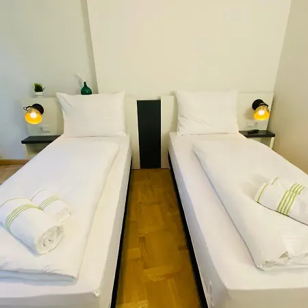 Hotel Bestprice Hauptbahnhof Aquisgrà