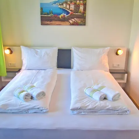 Bestprice Hauptbahnhof 2* Aquisgrán