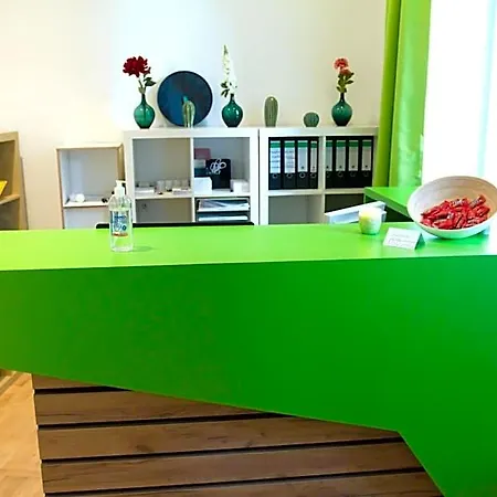 Bestprice Hauptbahnhof 2* Aquisgrà
