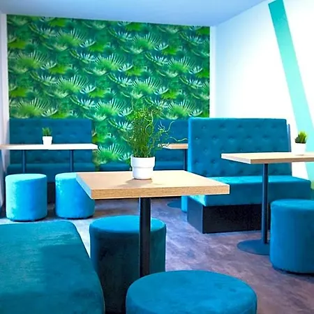 Bestprice Hauptbahnhof Hotel 2*