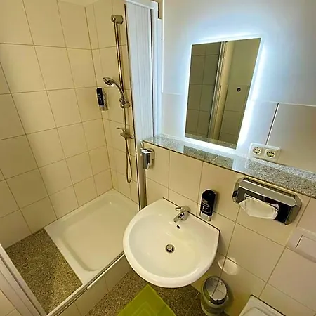 Bestprice Hauptbahnhof Hotel
