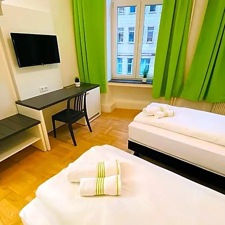 Bestprice Hauptbahnhof 2*
