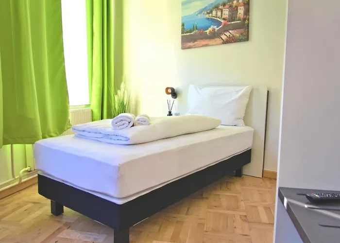 Bestprice Hauptbahnhof Hotel 2*